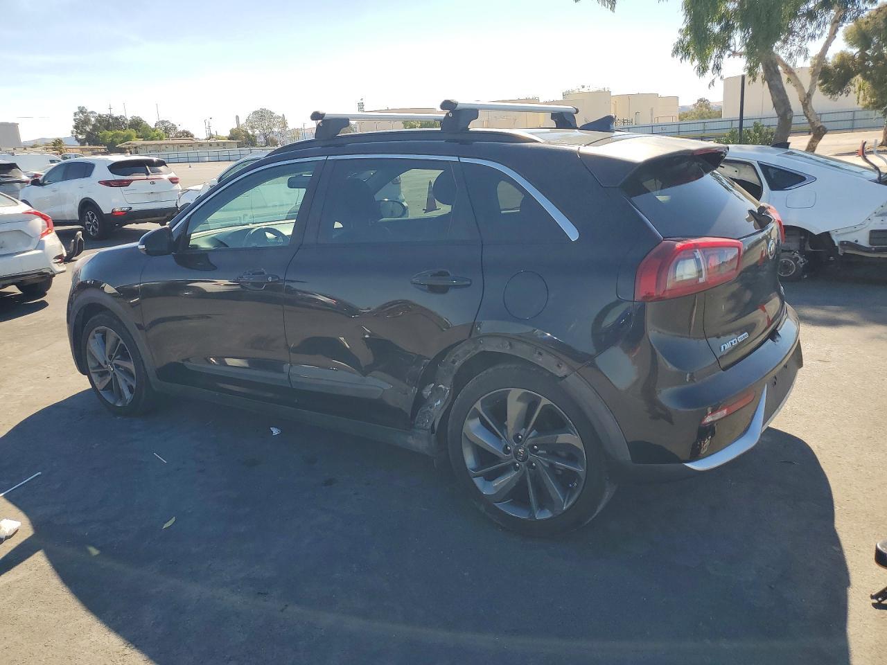 2017 Kia Niro Ex - Фото 2