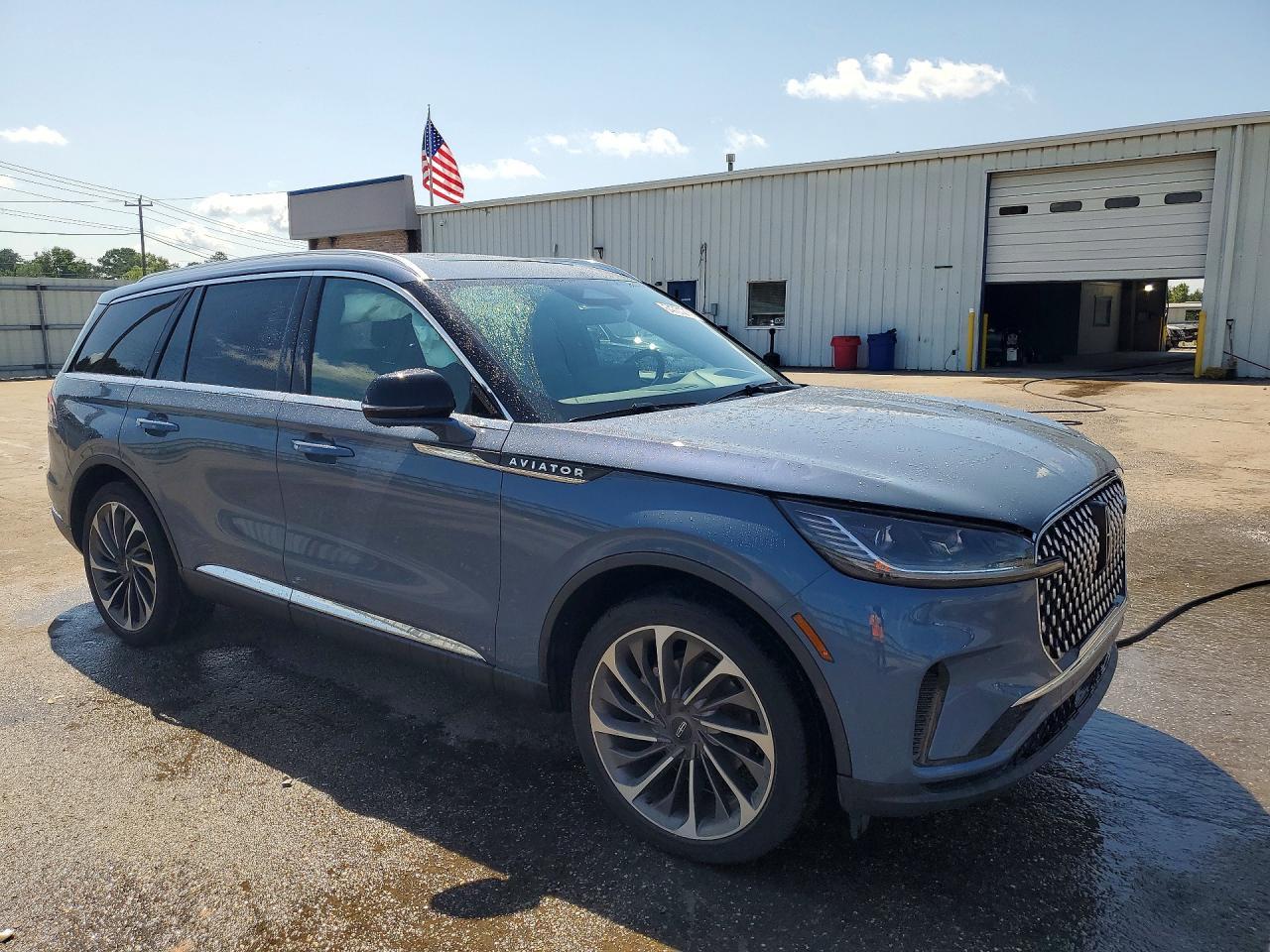 2026 Lincoln Aviator Reserve - Фото 4