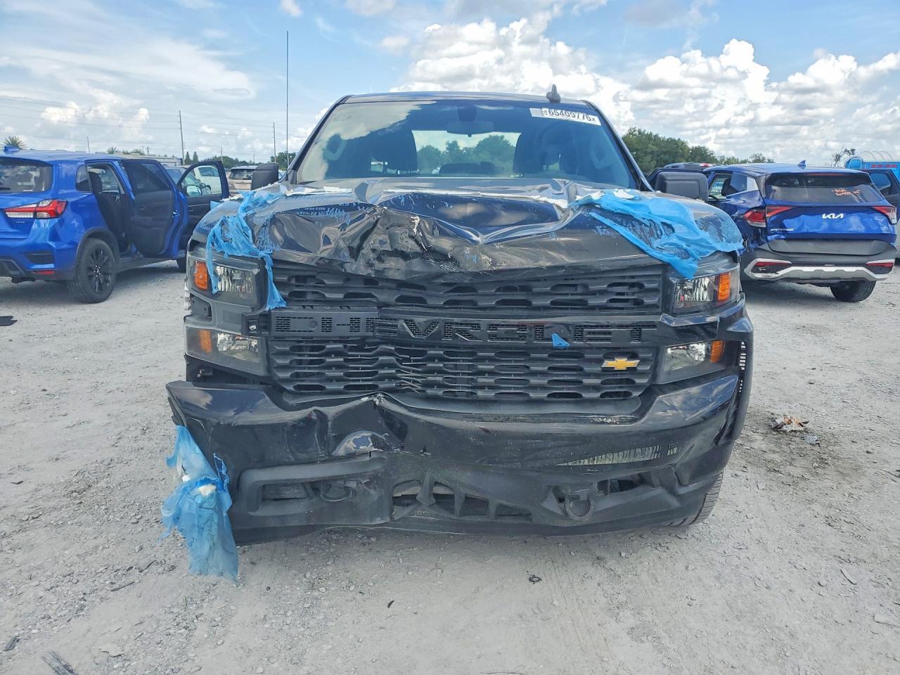 2022 Chevrolet Silverado Ltd C1500 Custom - Фото 5