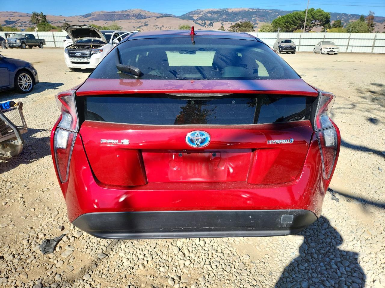 2016 Toyota Prius Three - Фото 6