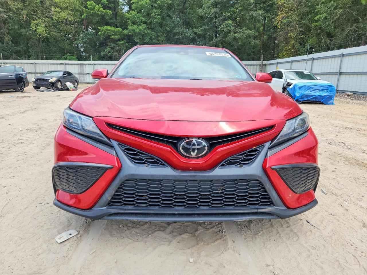 2022 Toyota Camry Se - Фото 5