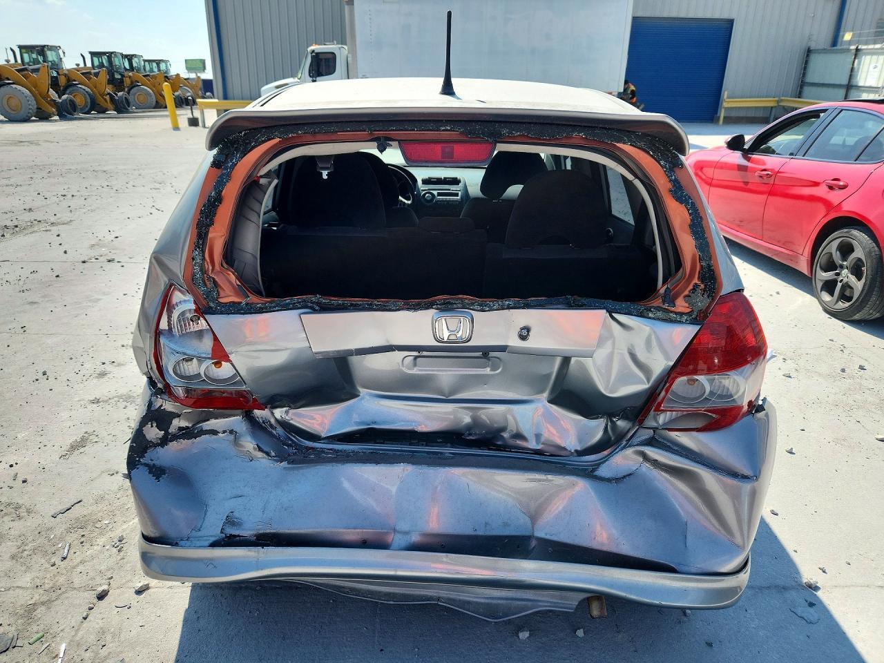 2007 Honda Fit S - Image 6