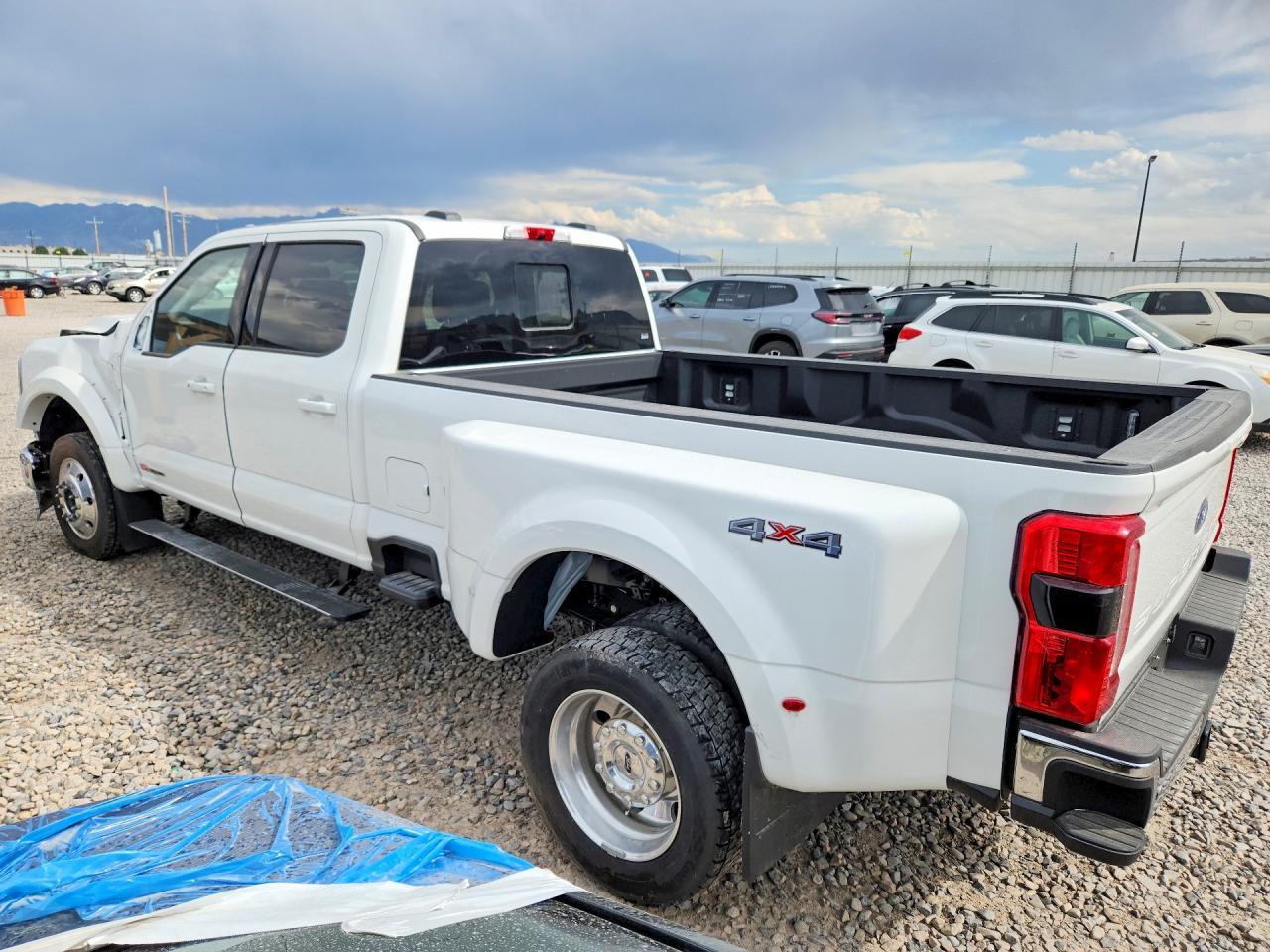 2026 Ford F450 Super Duty - Фото 2