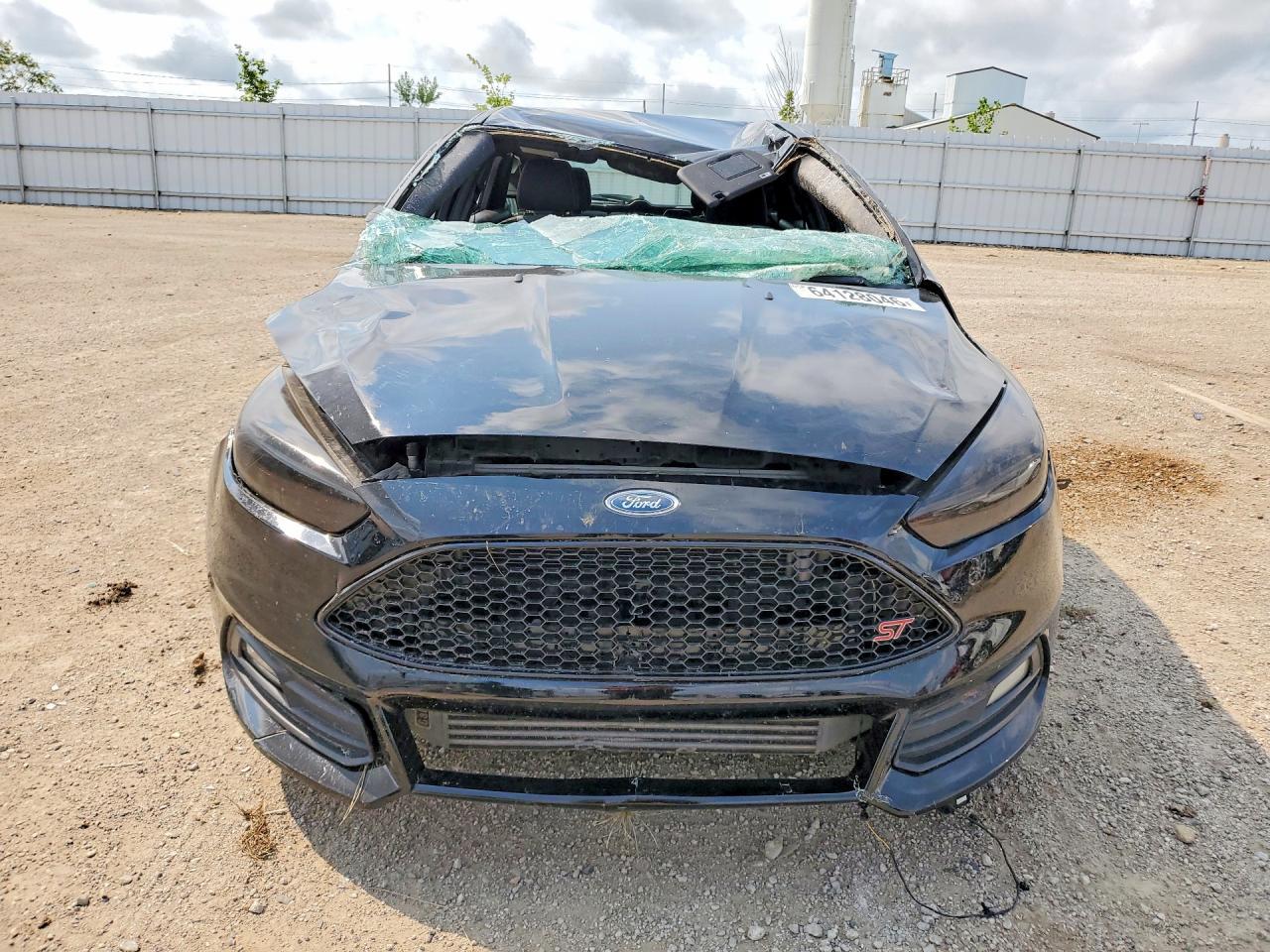 2017 Ford Focus St - Image 5