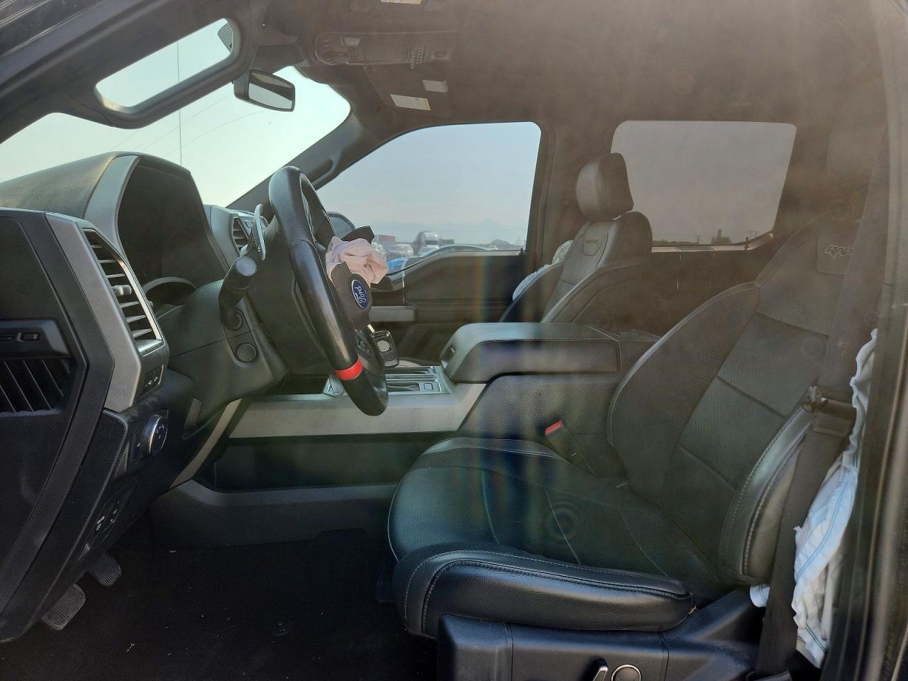 2020 Ford F150 Raptor - Фото 7