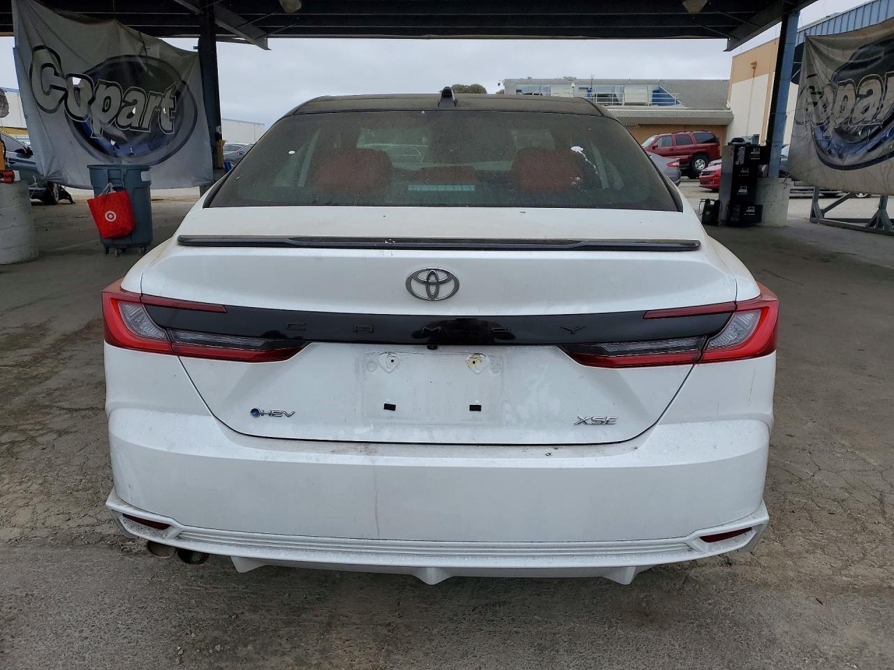 2026 Toyota Camry Xse - Фото 6