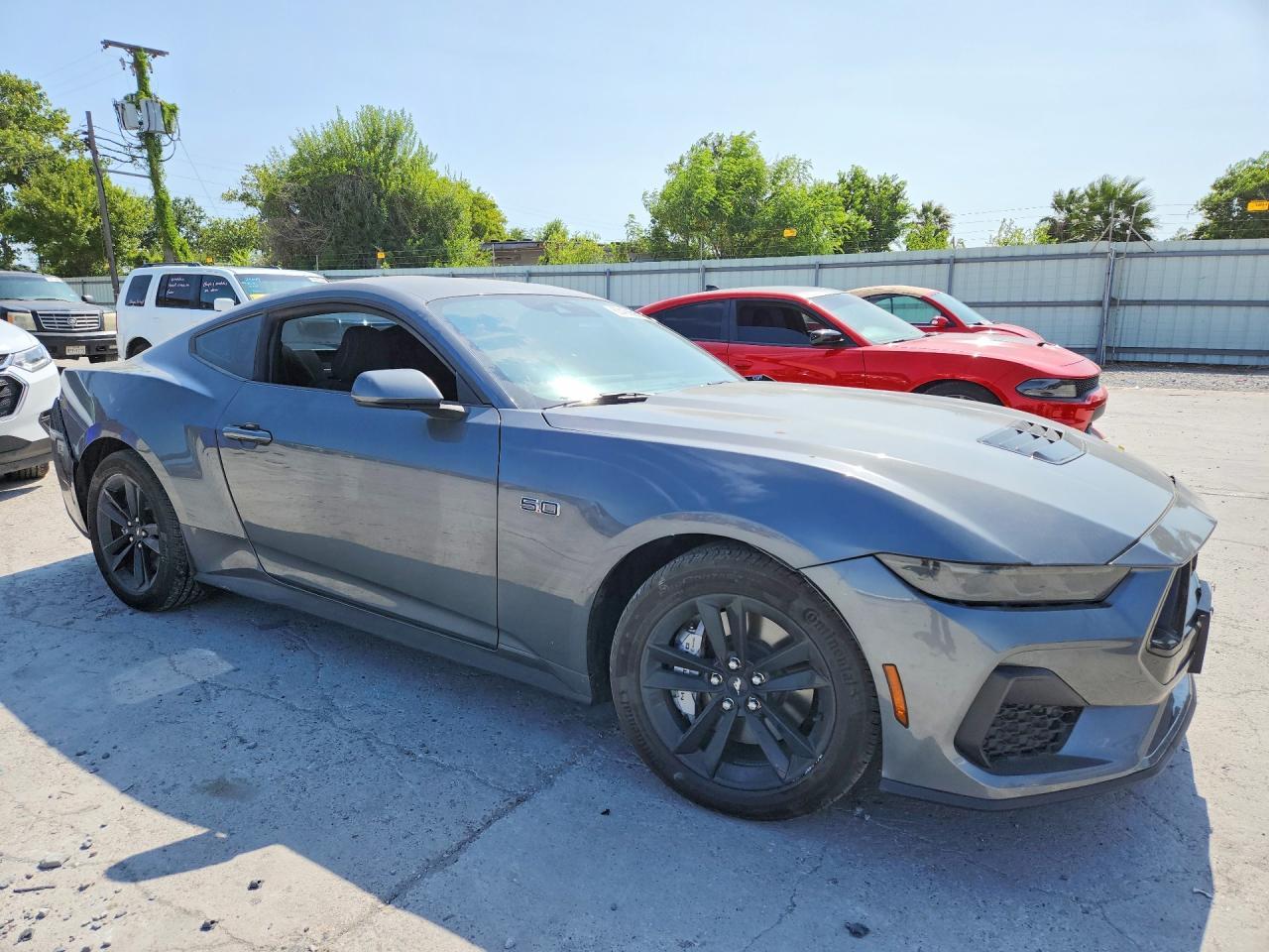 2026 Ford Mustang Gt - Фото 4