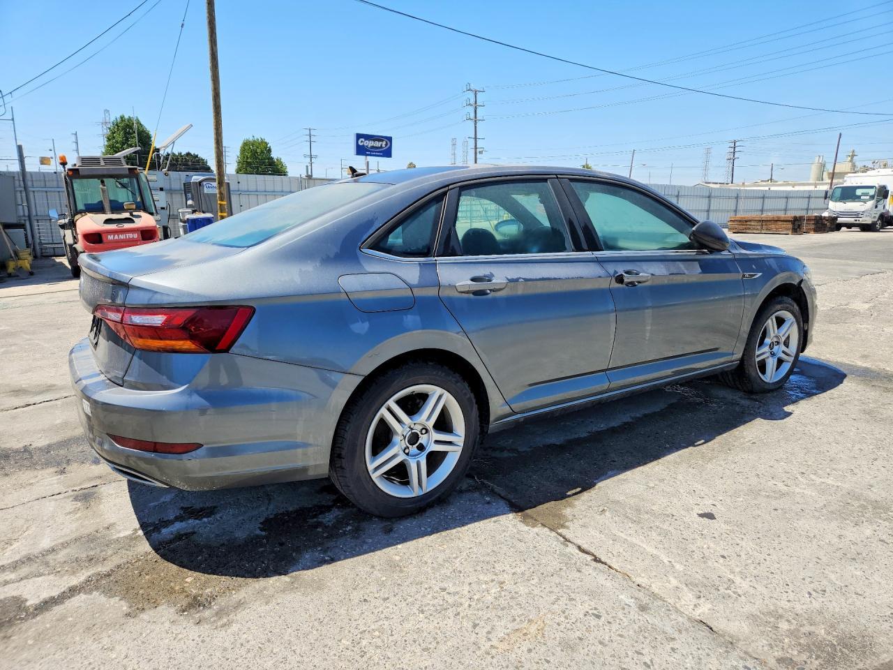 2019 Volkswagen Jetta S - Фото 3