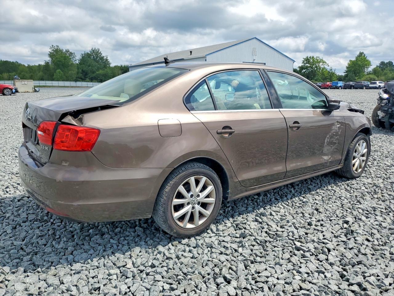 2013 Volkswagen Jetta Se - Фото 3