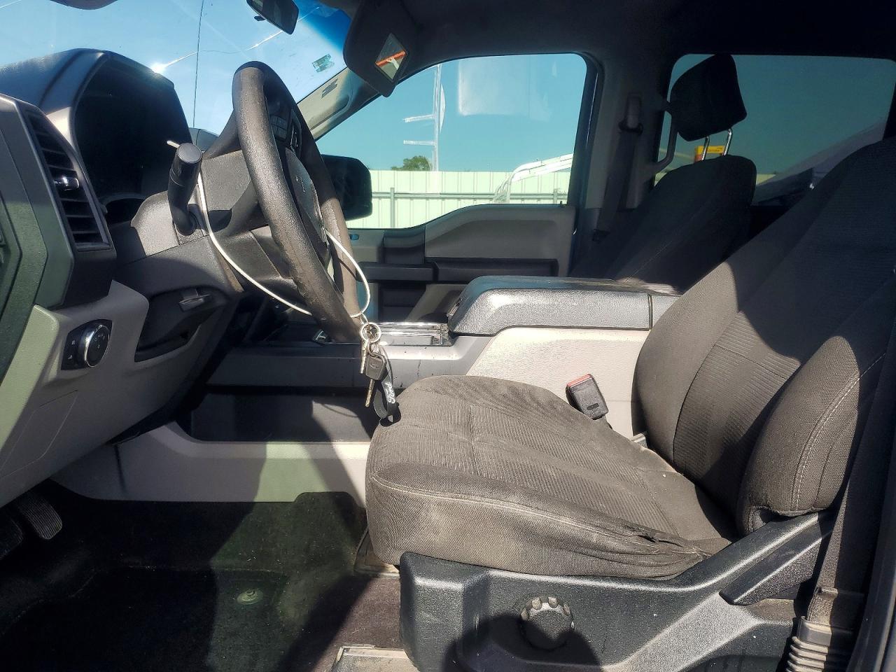 2017 Ford F150 Supercrew - Image 7