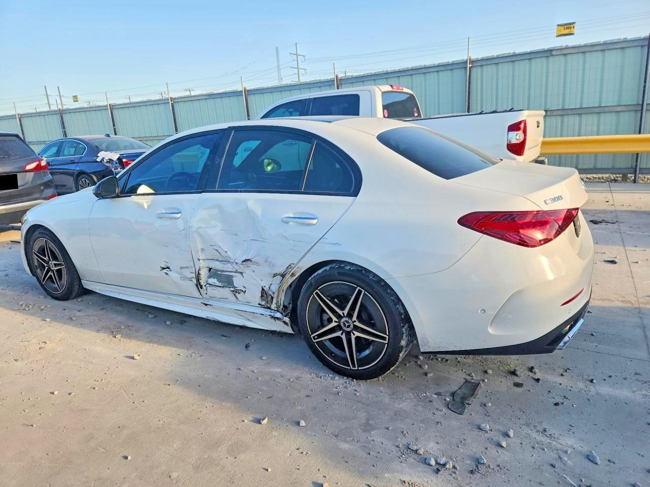 2023 Mercedes-Benz C 300 4Matic - Фото 2