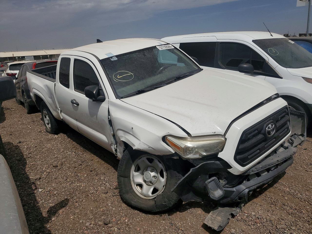 2016 Toyota Tacoma Sr - Фото 4