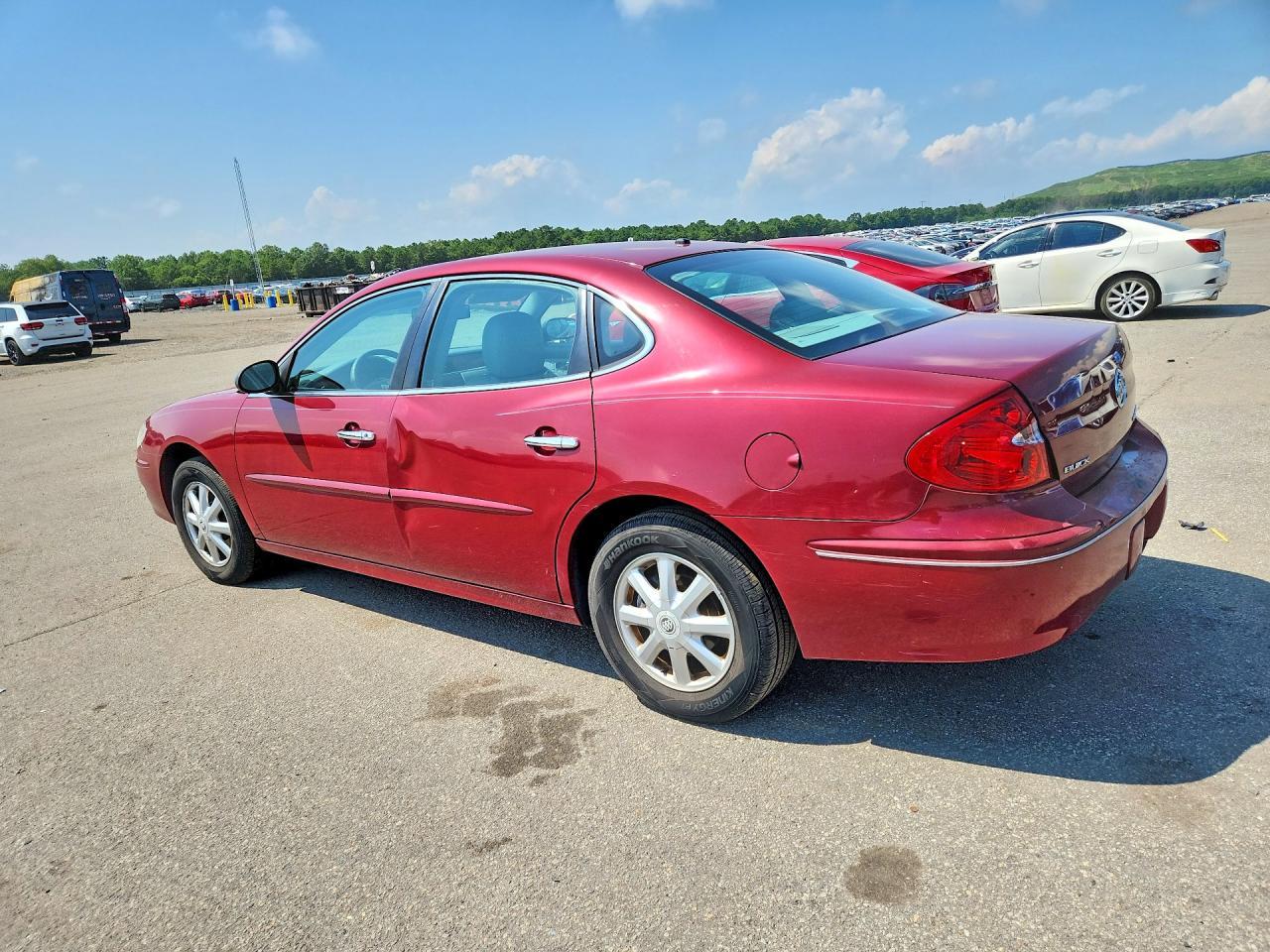 2005 Buick Lacrosse Cxl - Image 2