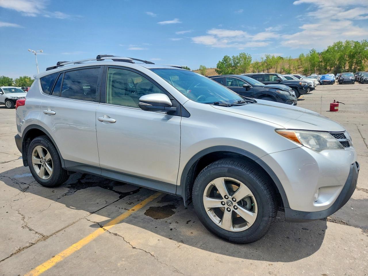 2015 Toyota Rav4 Xle - Фото 4