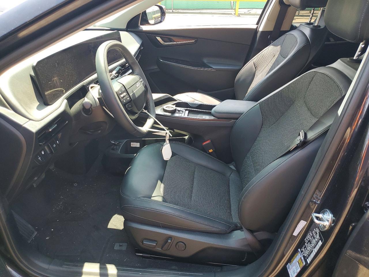 2025 Kia Ev6 Light Long Range - Image 7