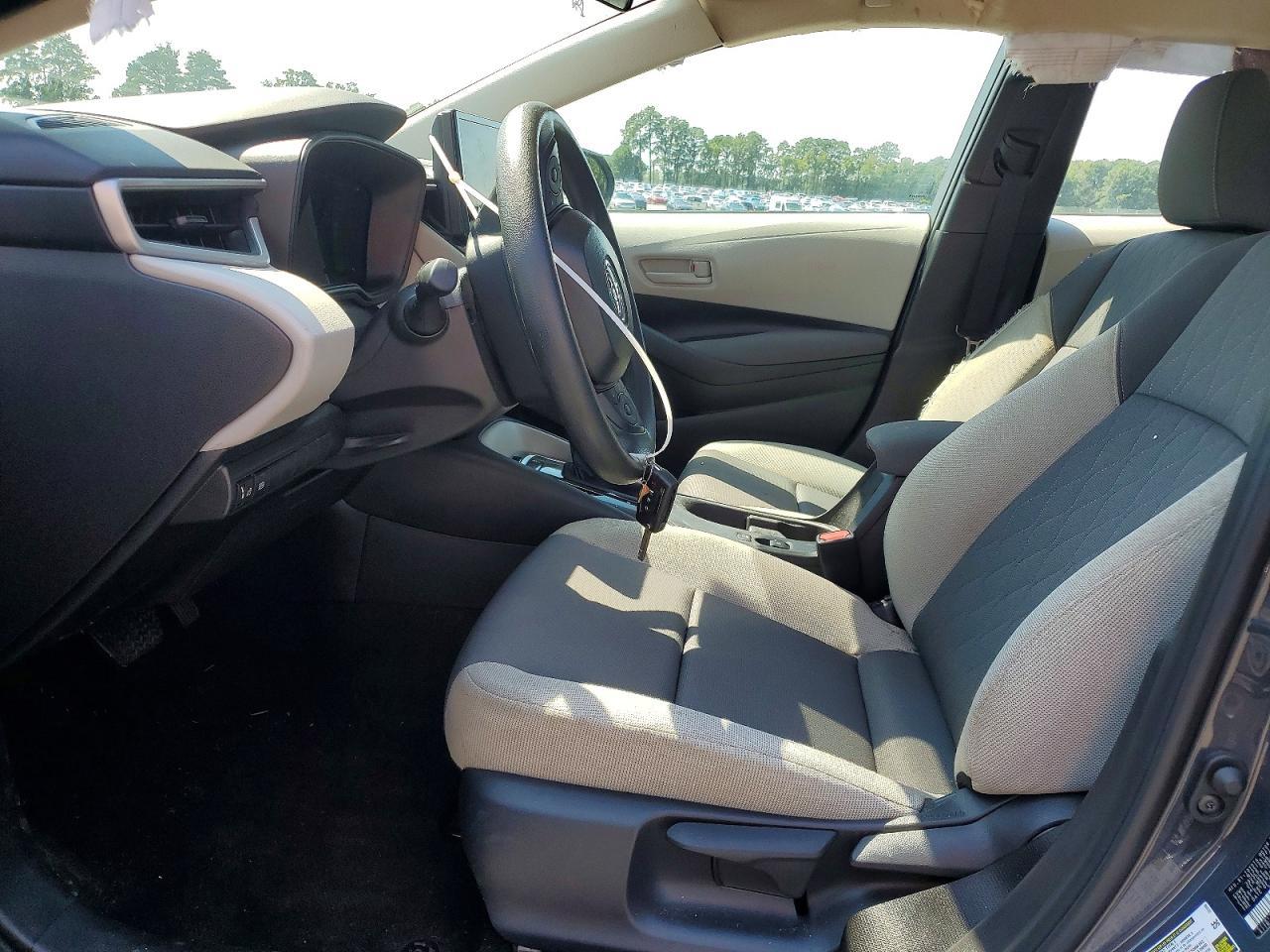 2026 Toyota Corolla Le - Image 7