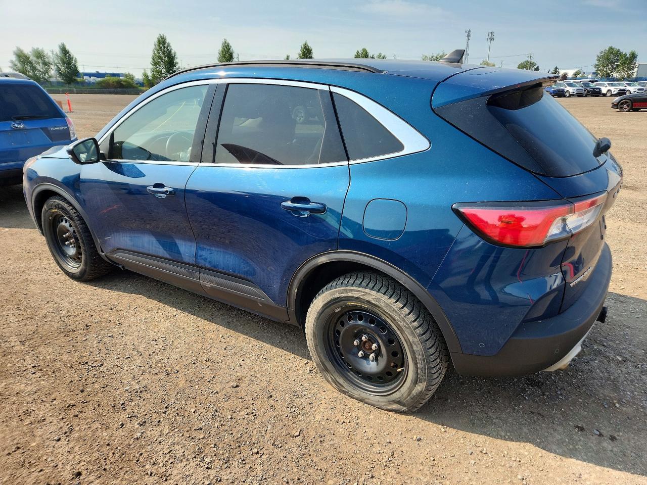 2020 Ford Escape Titanium - Фото 2