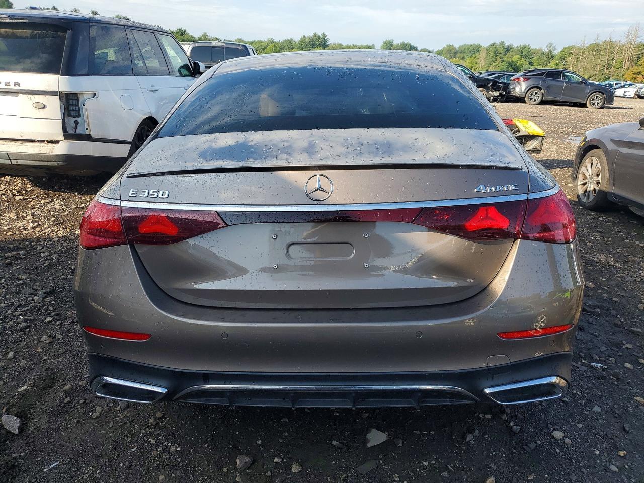 2025 Mercedes-Benz E 350 4Matic - Image 6
