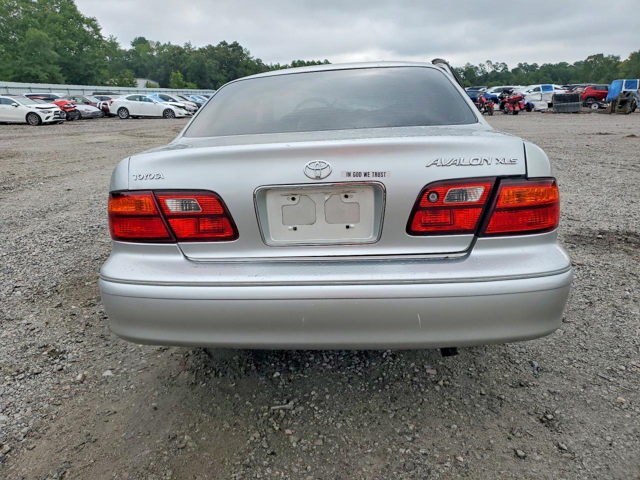 1999 Toyota Avalon Xls - Image 6