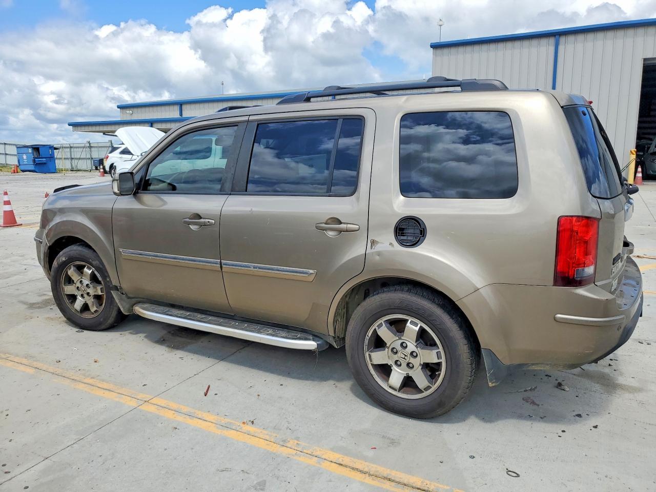 2010 Honda Pilot Touring - Фото 2