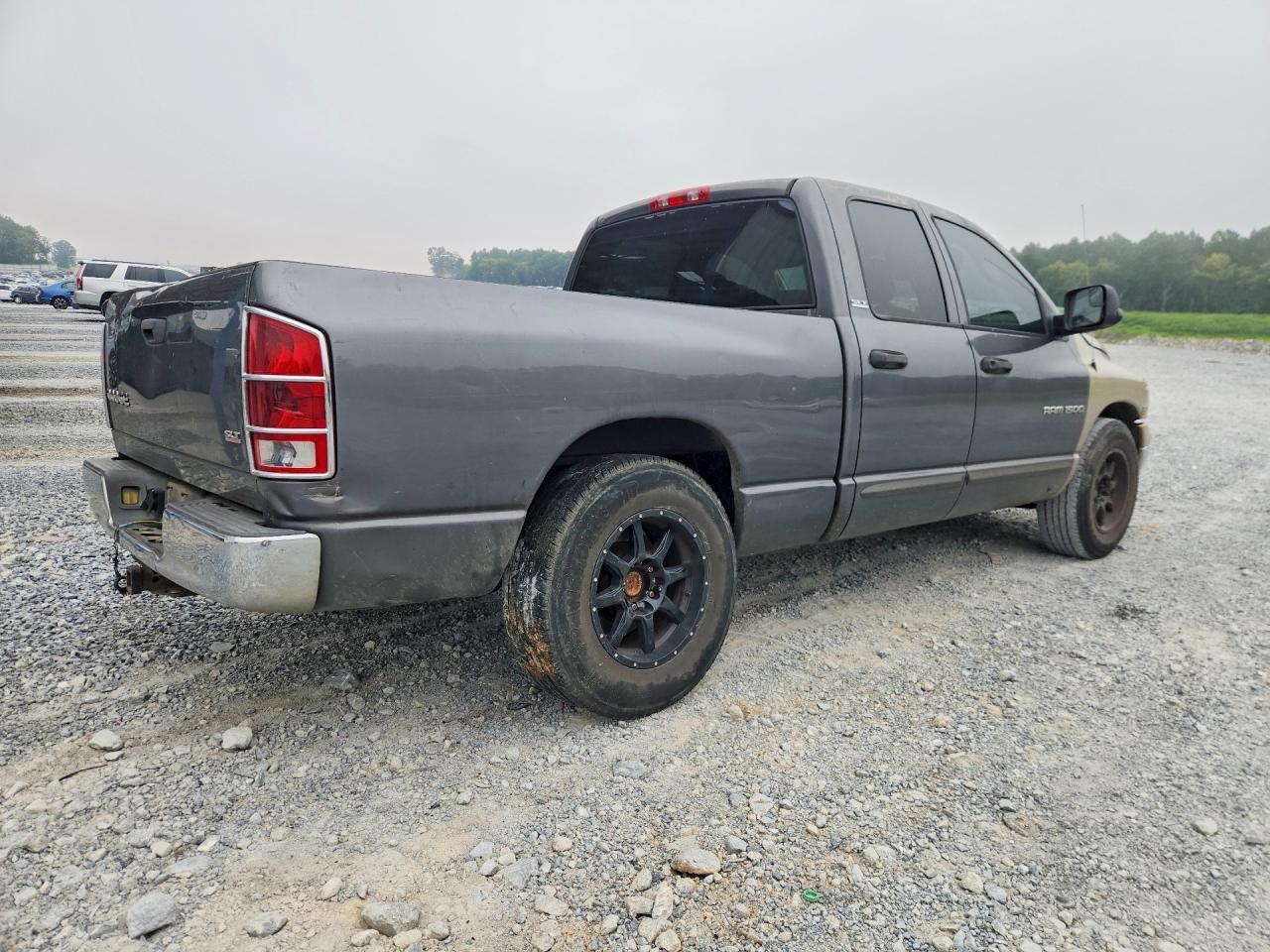 2002 Dodge Ram 1500 - Image 3
