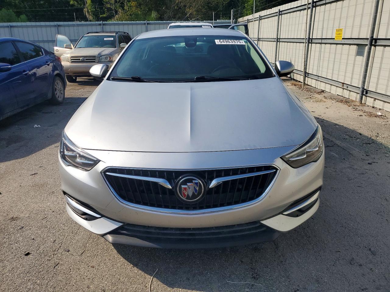 2018 Buick Regal Essence - Фото 5
