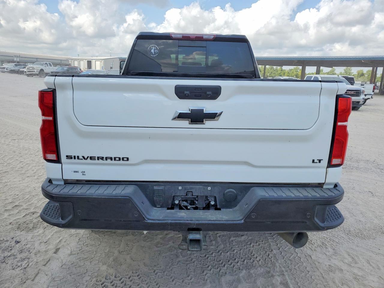 2025 Chevrolet Silverado K3500 Lt - Image 6