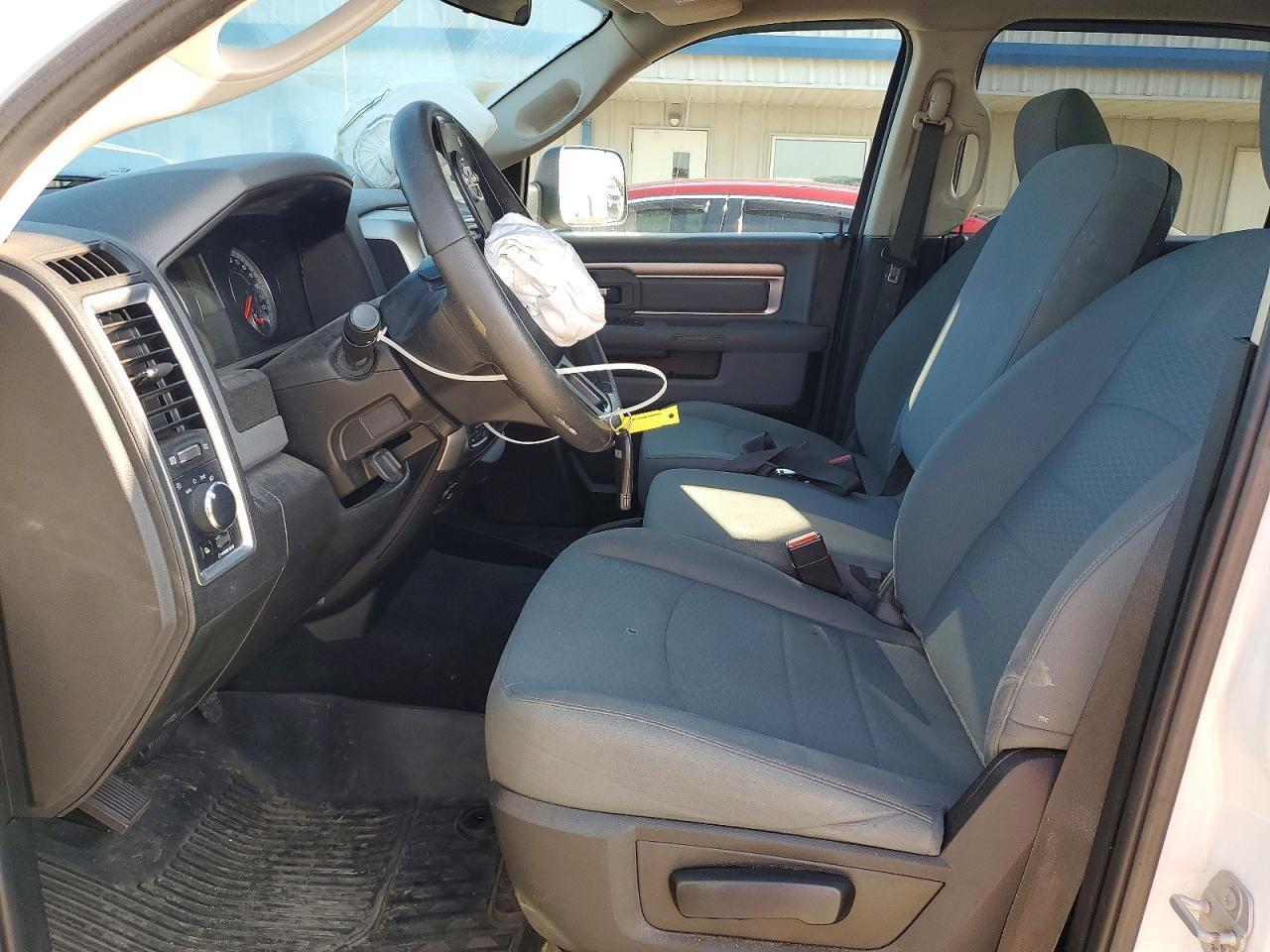 2019 Ram 1500 Classic Slt - Image 7