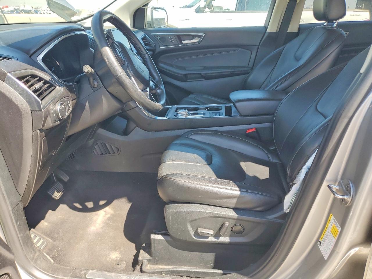 2021 Ford Edge Titanium - Фото 7