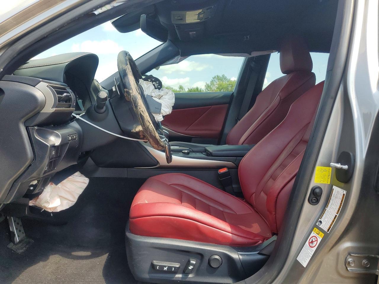 2017 Lexus Is 300 - Фото 7