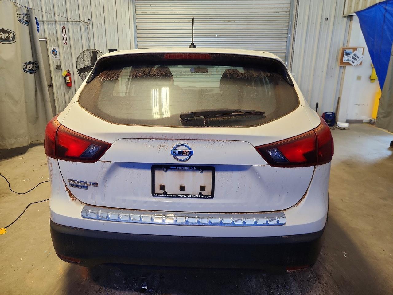2018 Nissan Rogue Sport S - Image 6