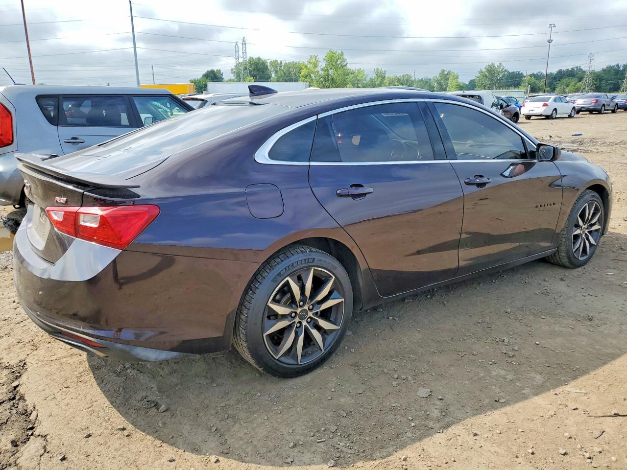 2020 Chevrolet Malibu Rs - Image 3