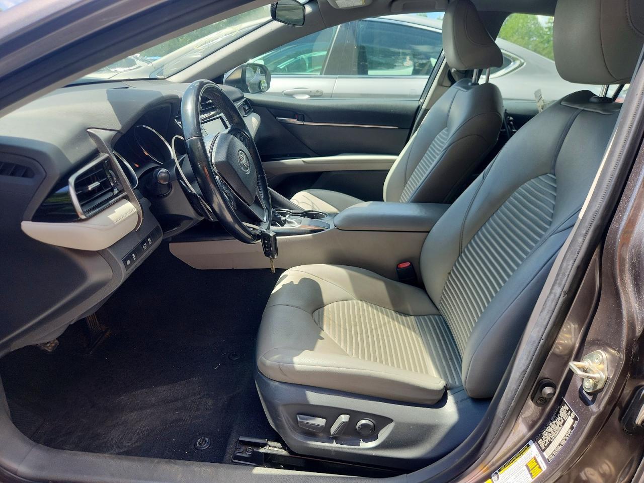 2019 Toyota Camry Se - Фото 7