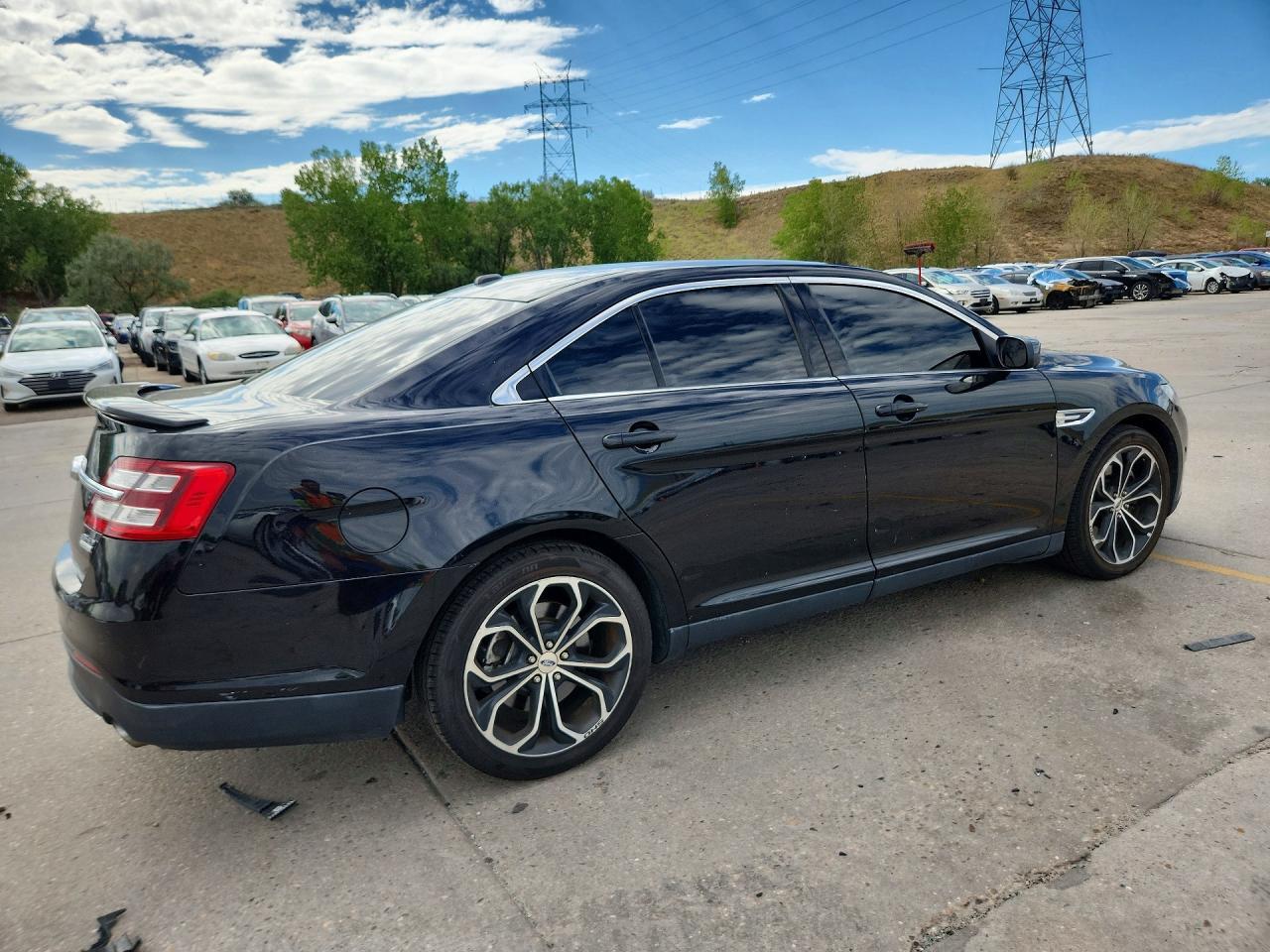2019 Ford Taurus Sho - Фото 3