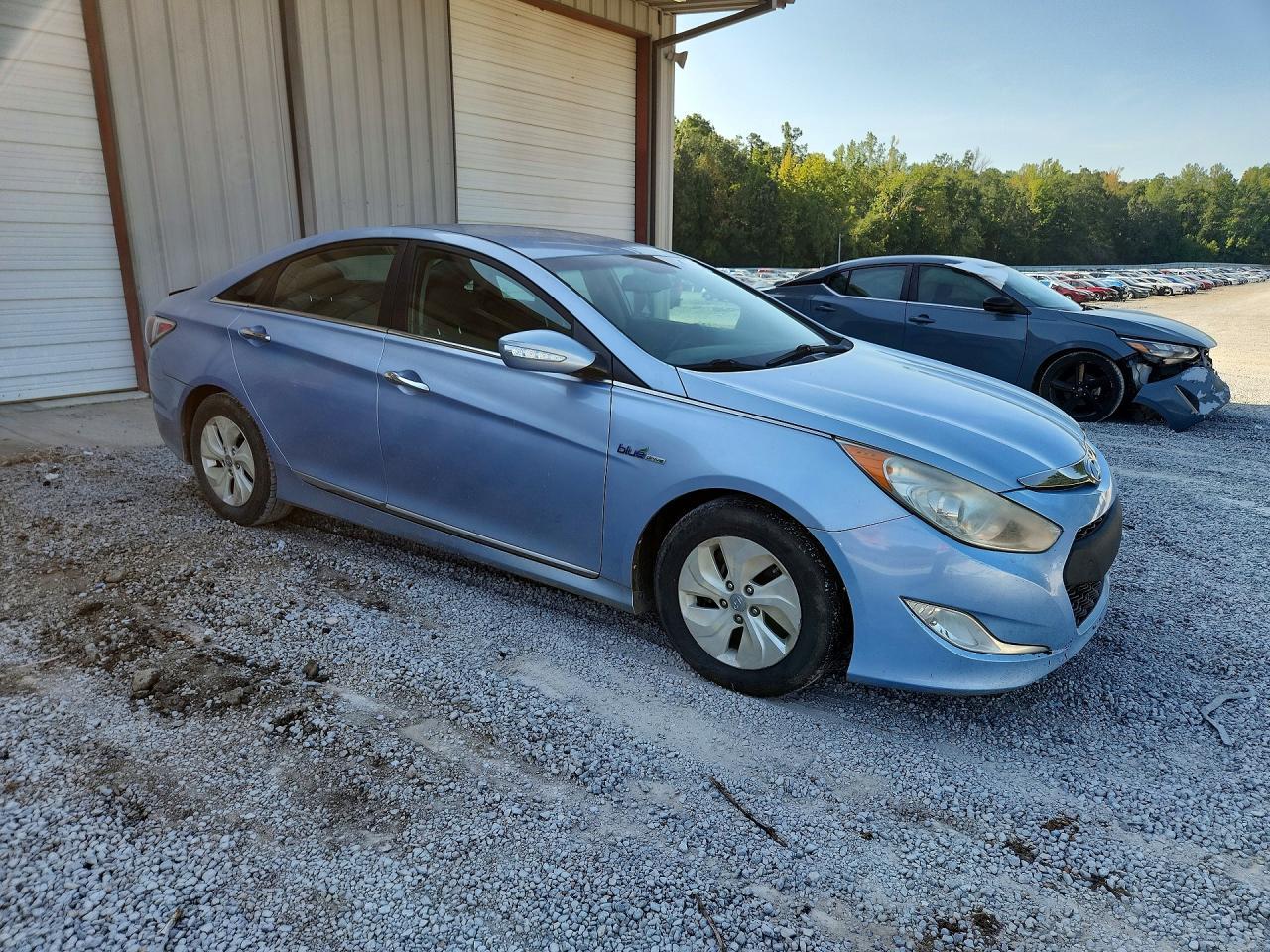 2013 Hyundai Sonata Hybrid - Image 4
