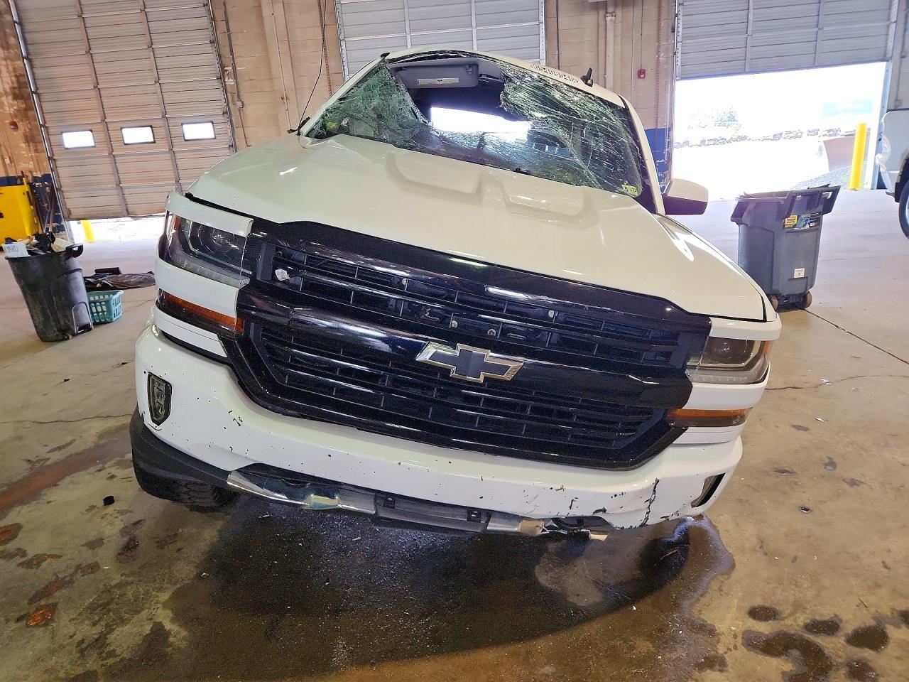 2017 Chevrolet Silverado K1500 Lt - Image 5