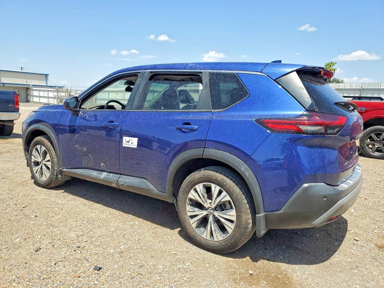 2023 Nissan Rogue Sv - Фото 2