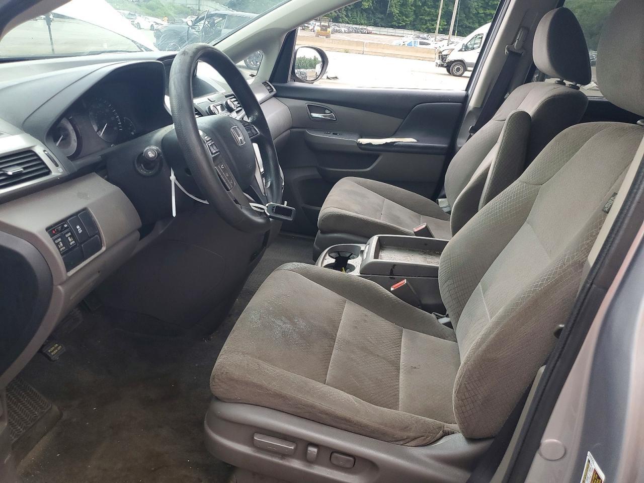2016 Honda Odyssey Ex - Image 7