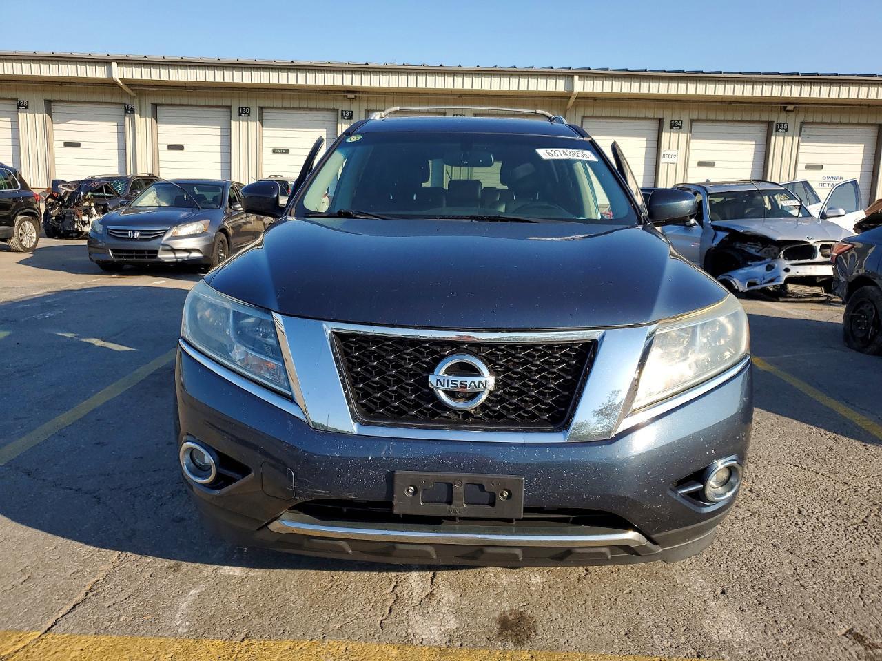 2016 Nissan Pathfinder Sl - Фото 5