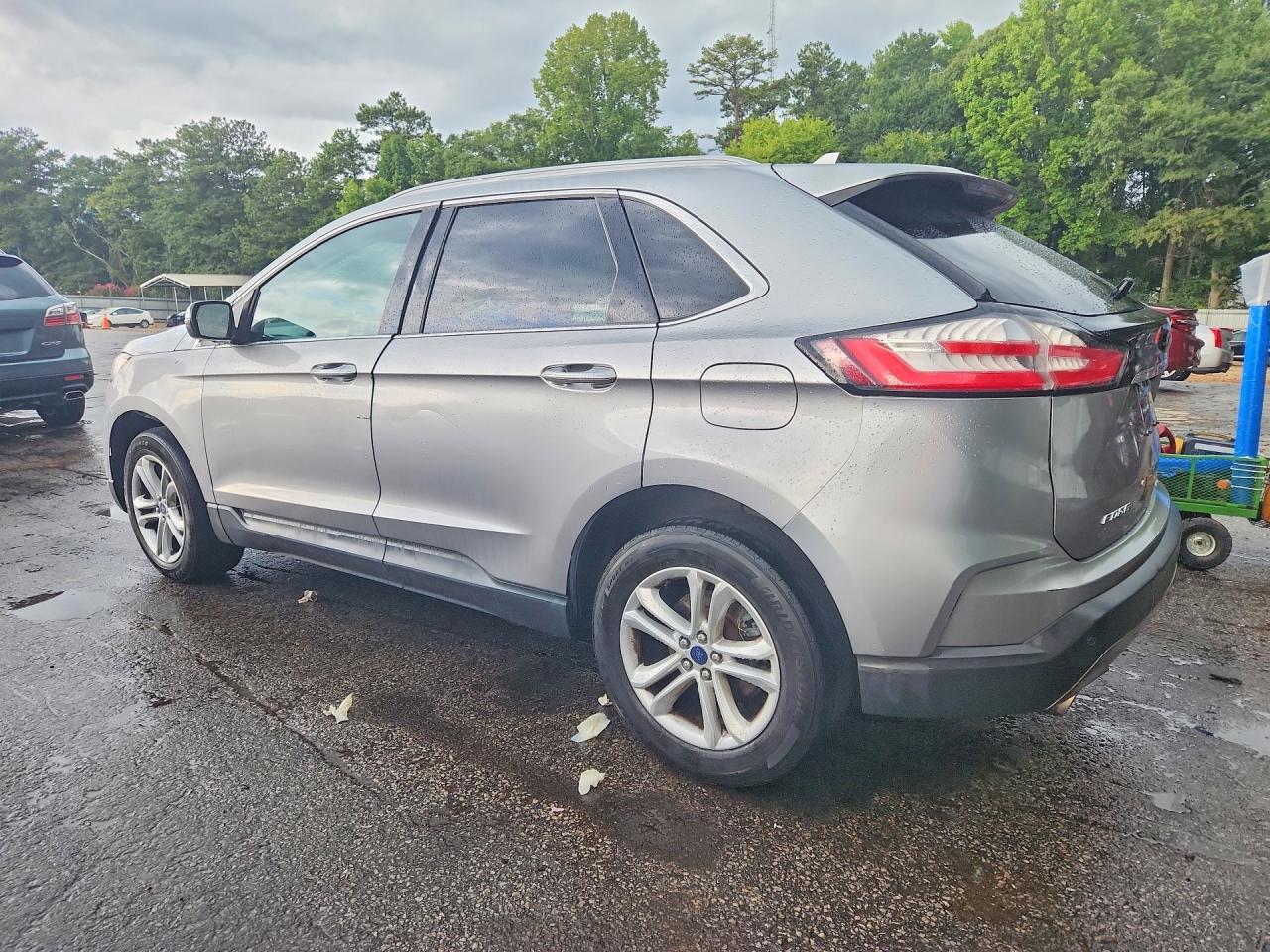 2020 Ford Edge Sel - Image 2