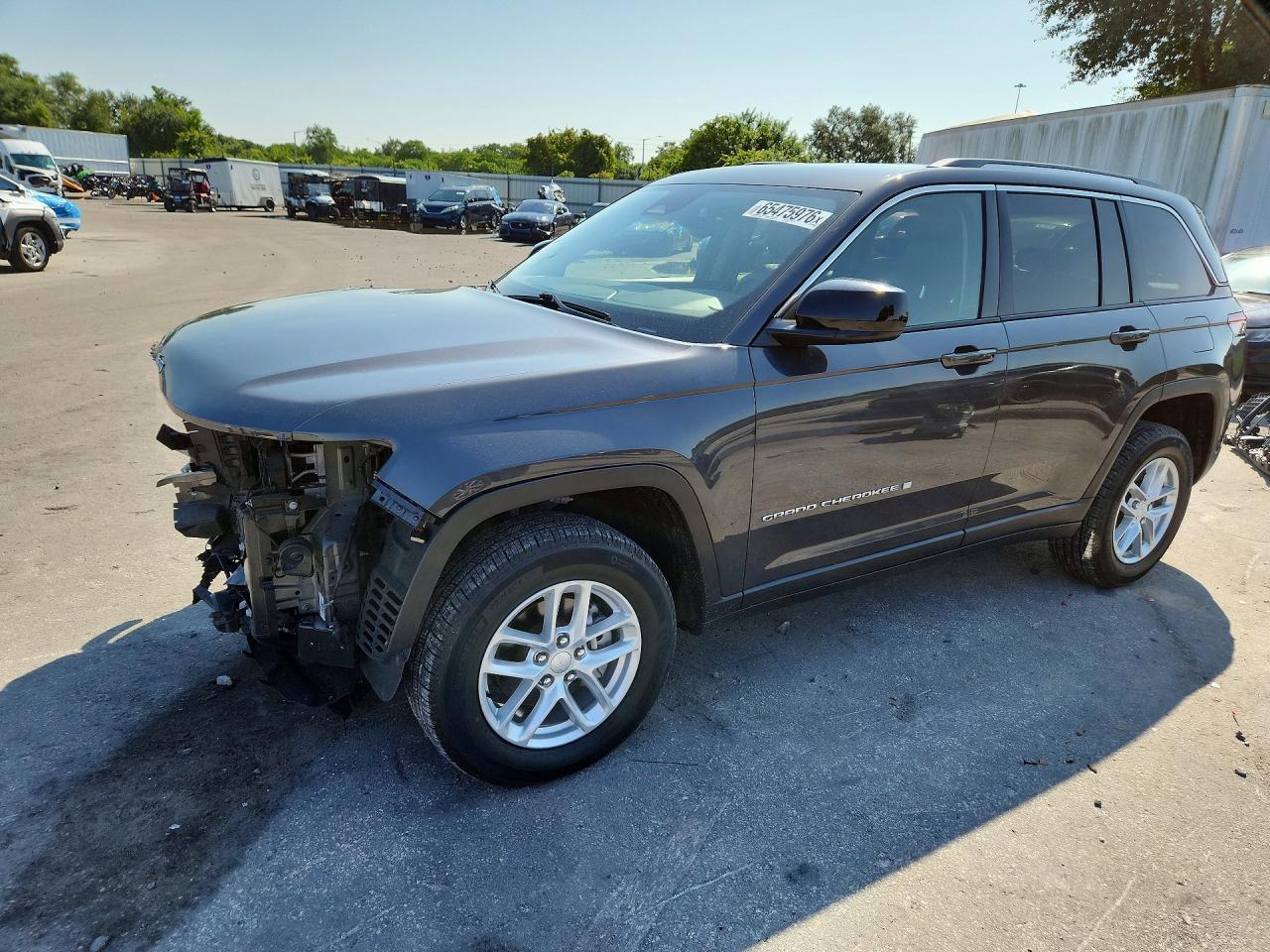 2023 Jeep Grand Cherokee Laredo