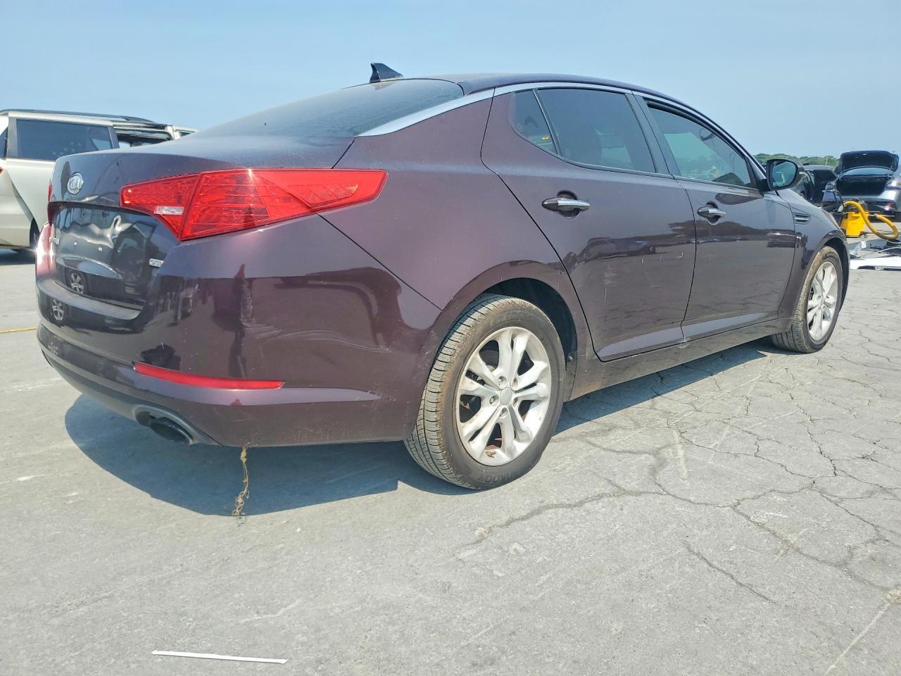 2012 Kia Optima Lx - Фото 3