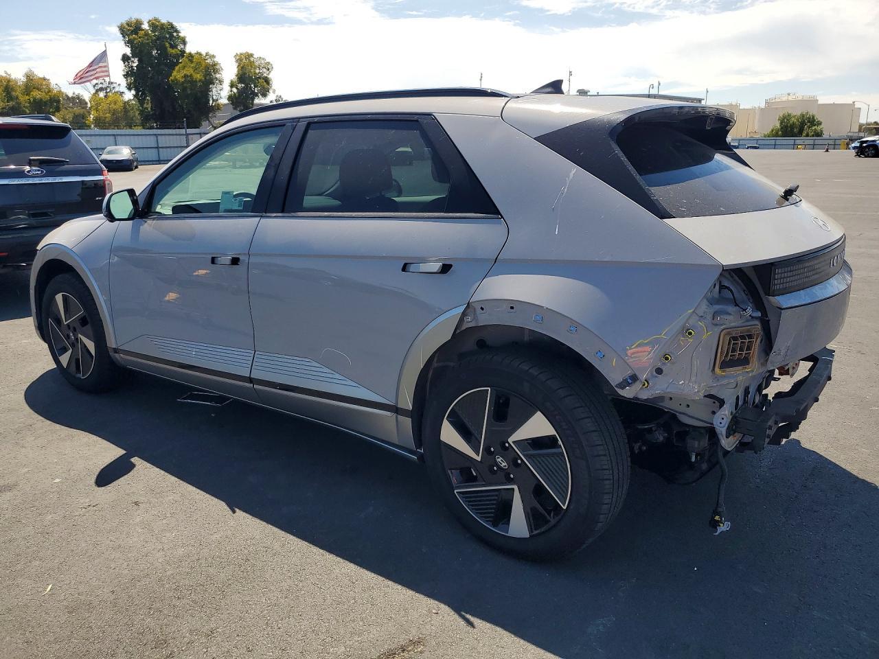 2025 Hyundai Ioniq 5 Limited - Image 2