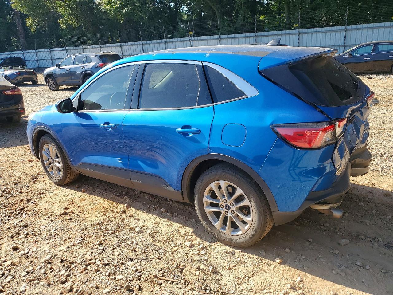 2020 Ford Escape Se - Фото 2