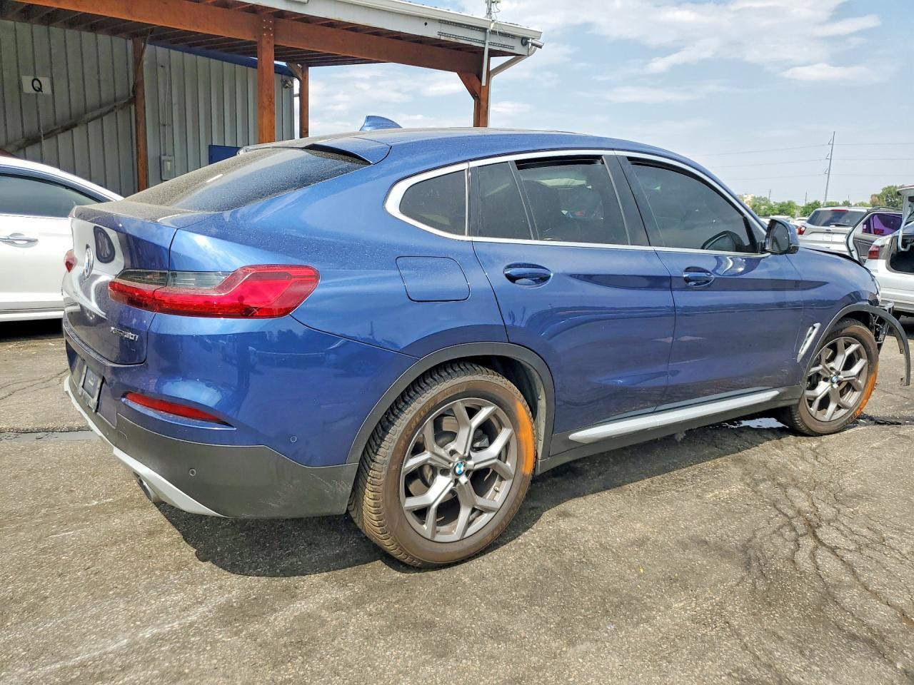 2021 BMW X4 xDrive30I - Фото 3