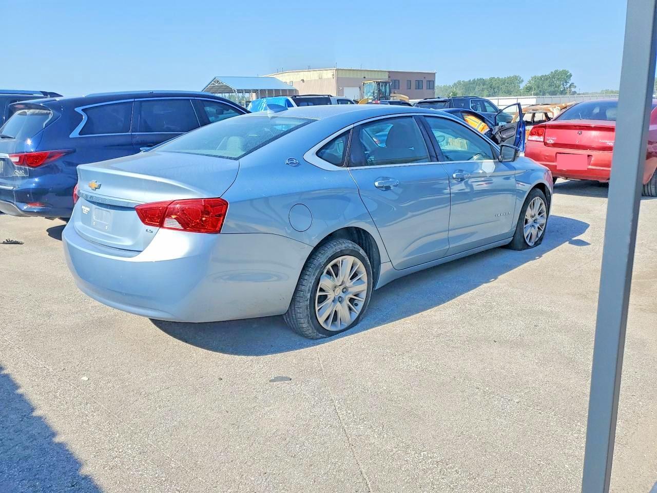 2015 Chevrolet Impala Ls - Фото 3
