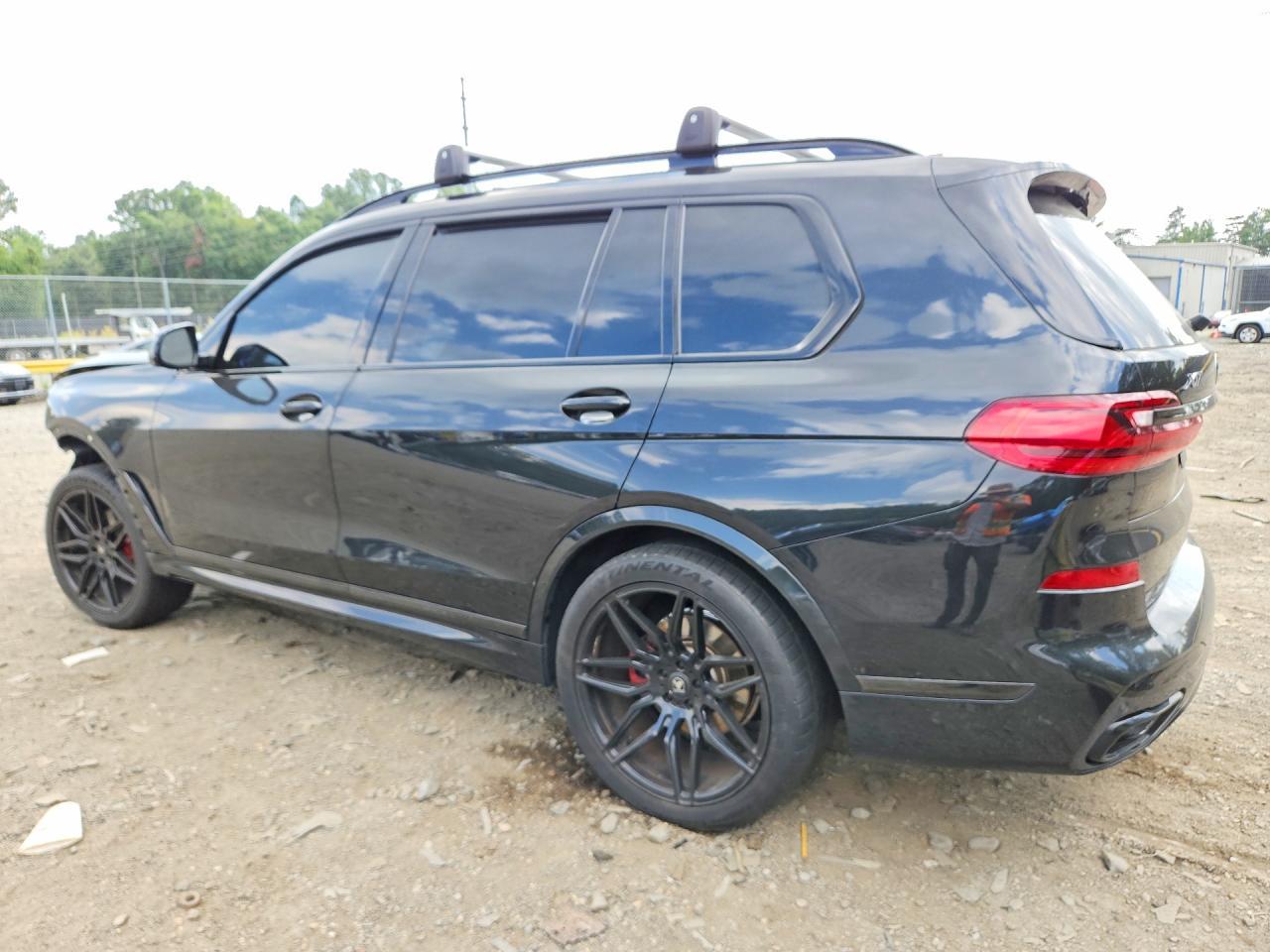 2019 BMW X7 xDrive40I - Фото 2