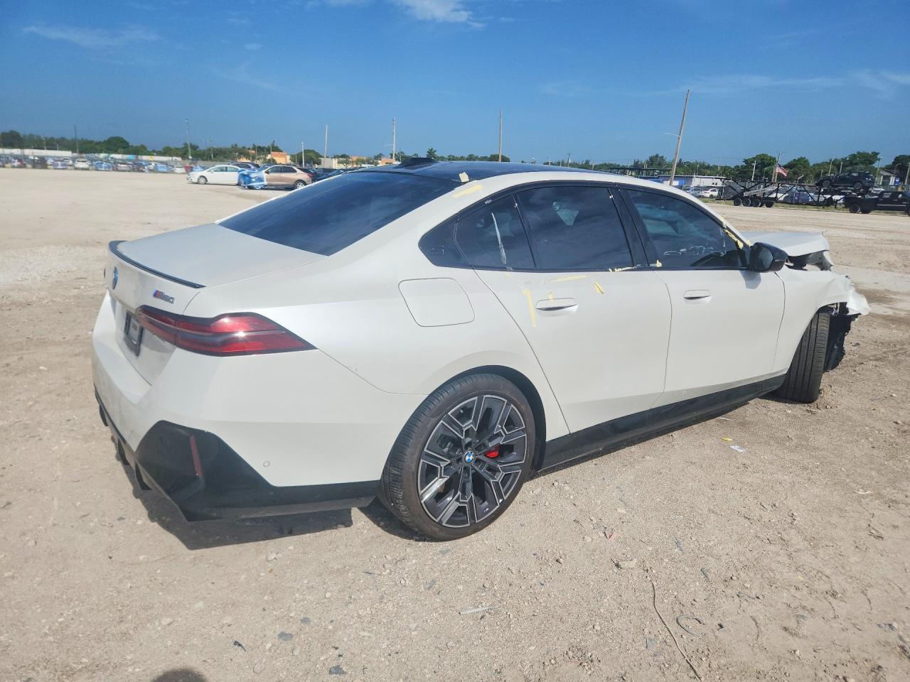2025 BMW I5 M60 - Image 3