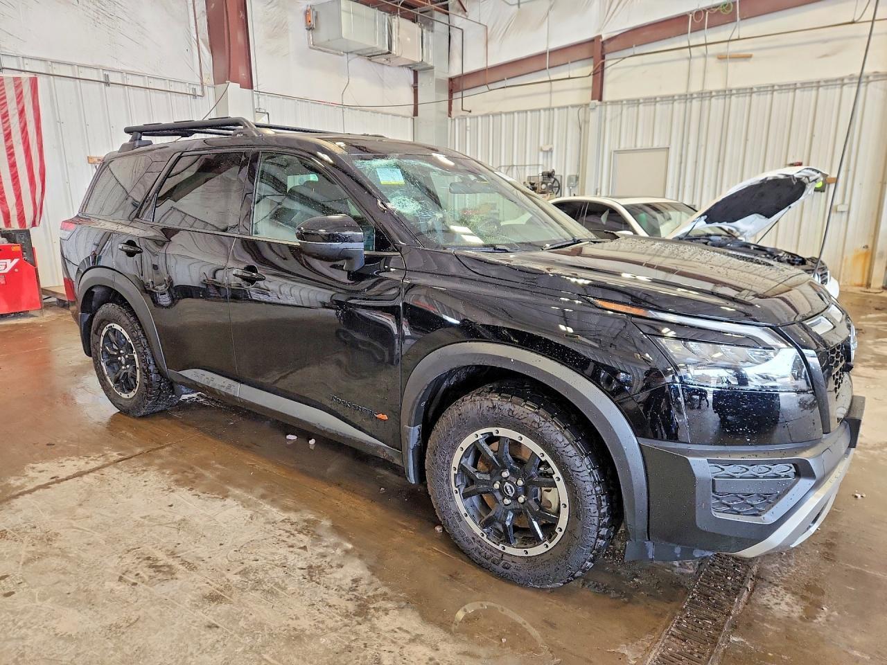 2025 Nissan Pathfinder Rock Creek - Фото 4
