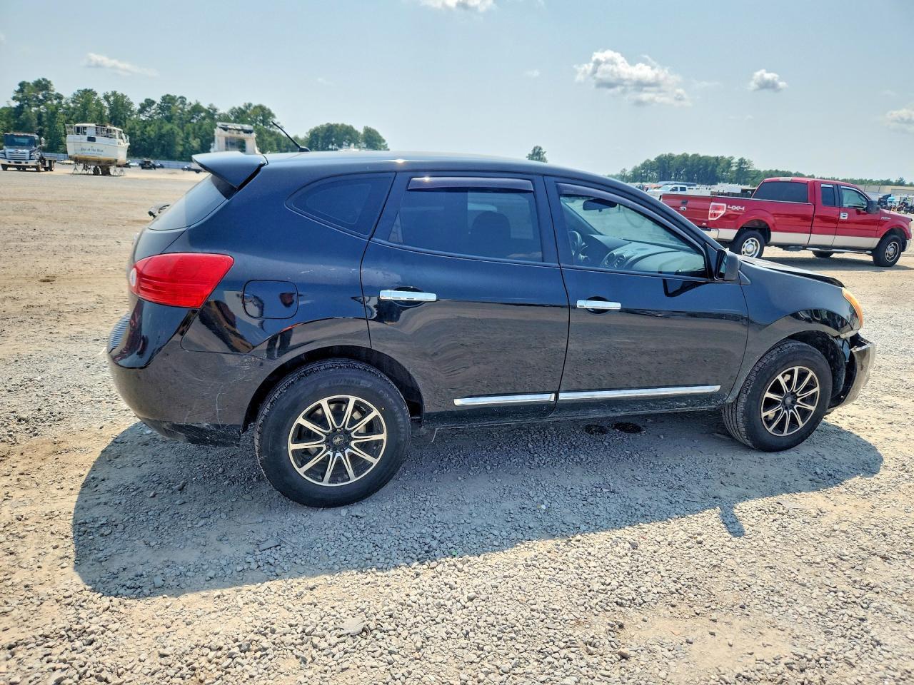 2012 Nissan Rogue S - Image 3